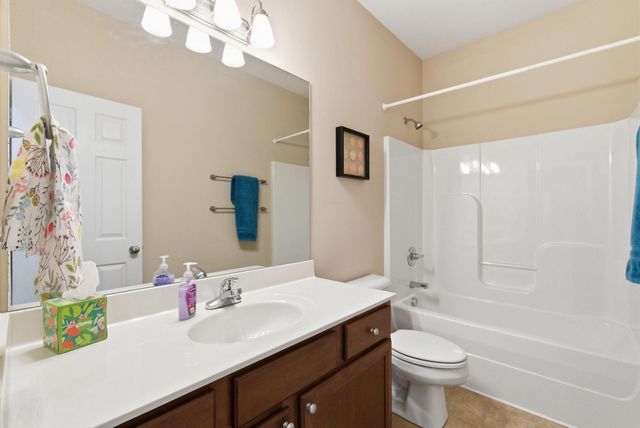 105 Hidden Paddock Lane, Georgetown, KY 40324