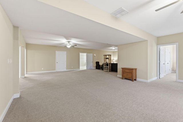 105 Hidden Paddock Lane, Georgetown, KY 40324