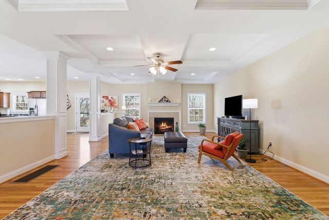 105 Hidden Paddock Lane, Georgetown, KY 40324