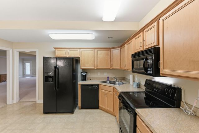 105 Hidden Paddock Lane, Georgetown, KY 40324