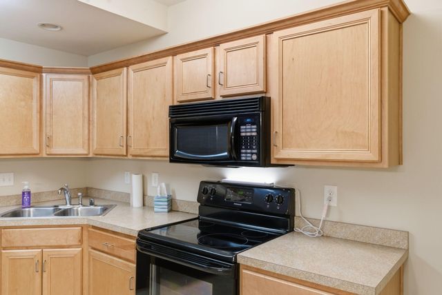 105 Hidden Paddock Lane, Georgetown, KY 40324