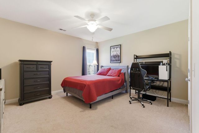 105 Hidden Paddock Lane, Georgetown, KY 40324