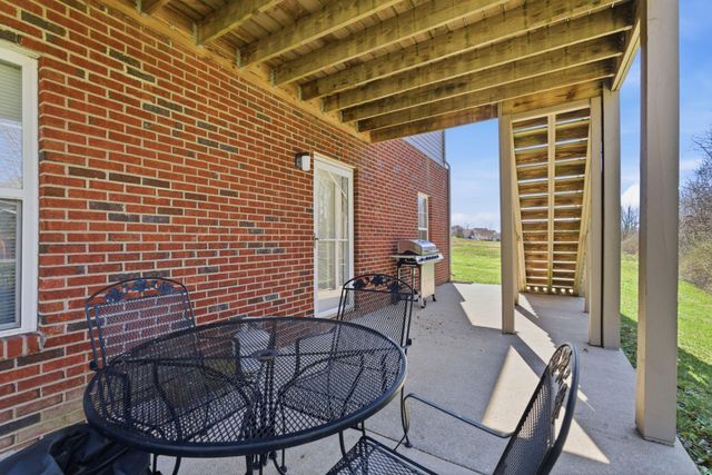 105 Hidden Paddock Lane, Georgetown, KY 40324