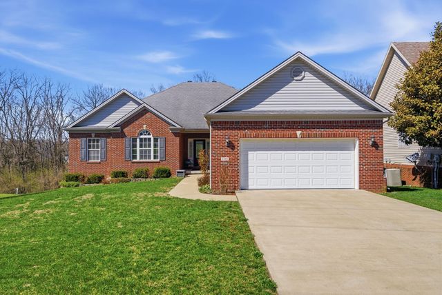 105 Hidden Paddock Lane, Georgetown, KY 40324