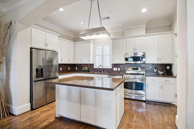3302 Audley Street 103, Houston, TX 77098