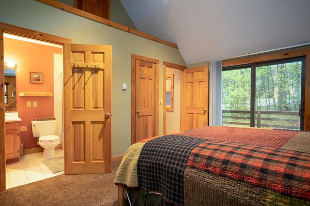 32 Aspen Lane, Winhall, VT 05340