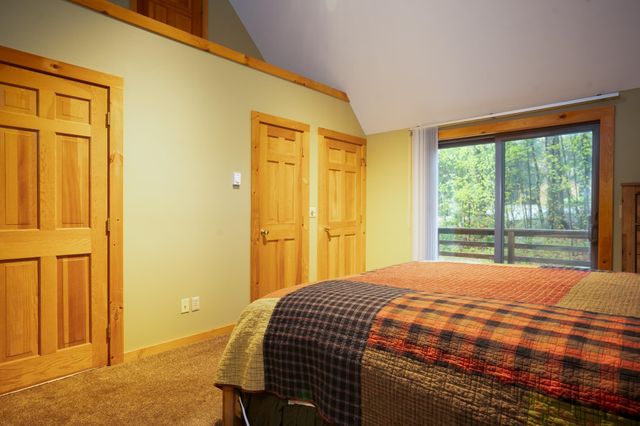 32 Aspen Lane, Winhall, VT 05340