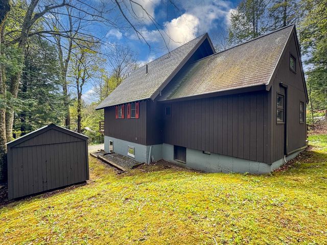 32 Aspen Lane, Winhall, VT 05340