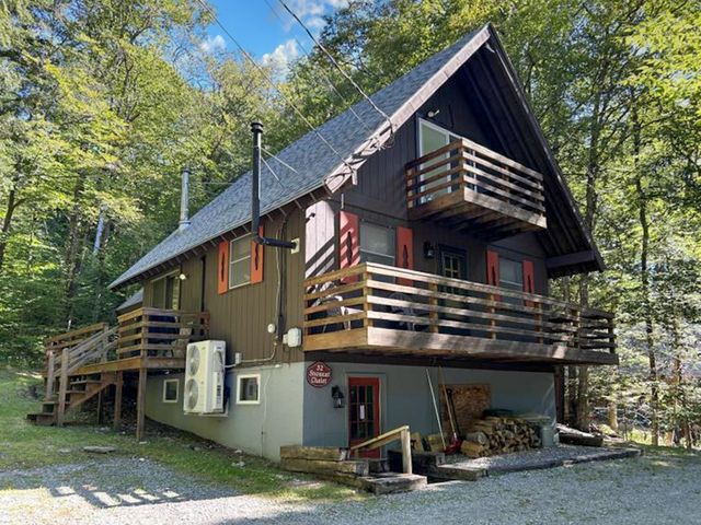 32 Aspen Lane, Winhall, VT 05340