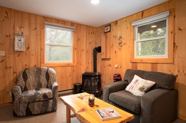 32 Aspen Lane, Winhall, VT 05340
