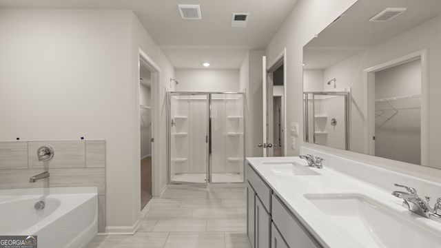 360 Silver Moon Drive, Loganville, GA 30052