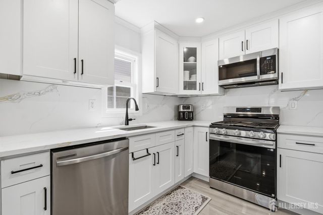 129 Pershing Avenue, Iselin, NJ 08830