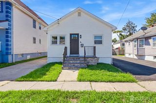129 Pershing Avenue, Iselin, NJ 08830