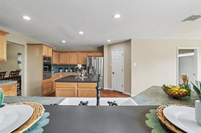 404 Mustang WAY, Georgetown, TX 78633