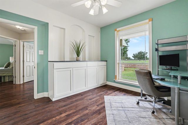 404 Mustang WAY, Georgetown, TX 78633