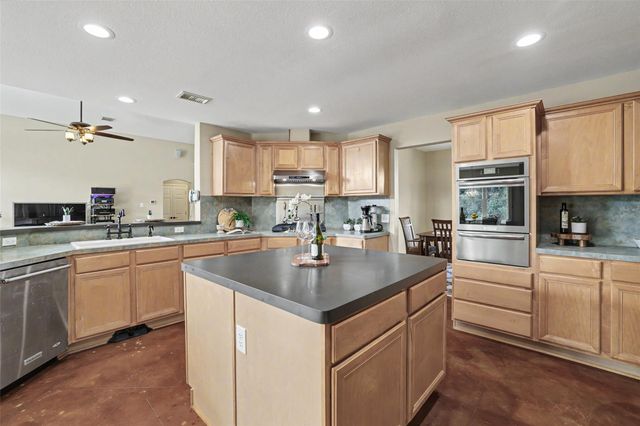 404 Mustang WAY, Georgetown, TX 78633