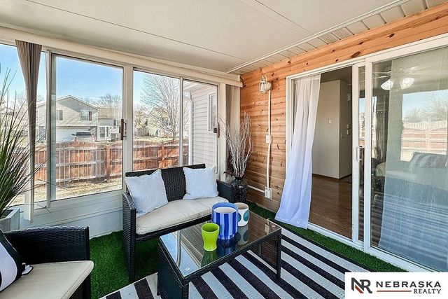 17704 Josephine Street, Omaha, NE 68136