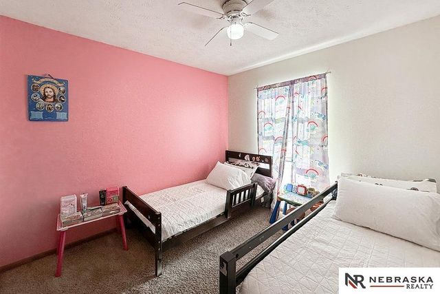 17704 Josephine Street, Omaha, NE 68136