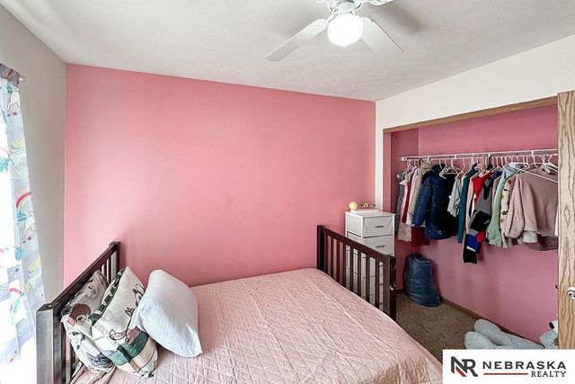 17704 Josephine Street, Omaha, NE 68136