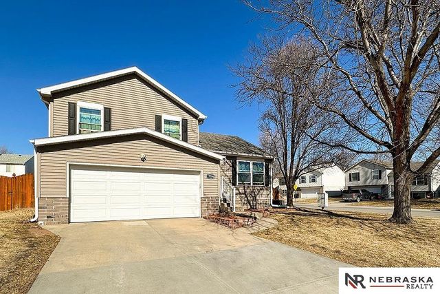 17704 Josephine Street, Omaha, NE 68136