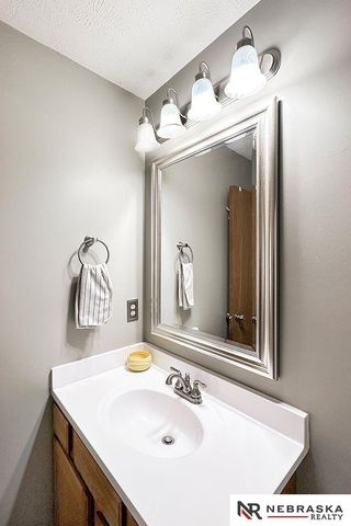 17704 Josephine Street, Omaha, NE 68136