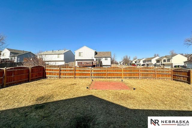 17704 Josephine Street, Omaha, NE 68136