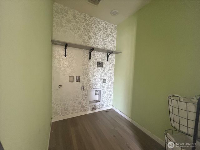 1316 W 17th Avenue, La Center, WA 98629