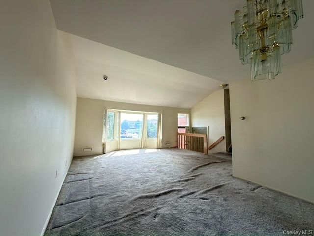 925 Northern Boulevard, Baldwin, NY 11510