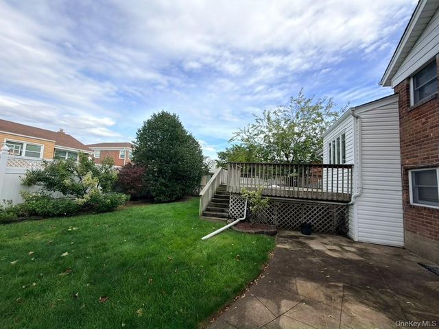 925 Northern Boulevard, Baldwin, NY 11510