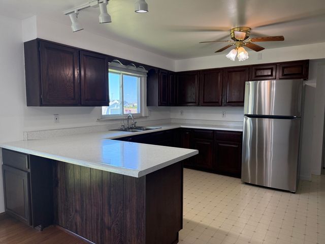 457 E Center Road, Essexville, MI 48732