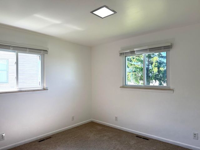 457 E Center Road, Essexville, MI 48732