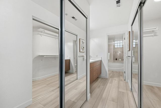 701 Baltic Circle 715, Redwood City, CA 94065