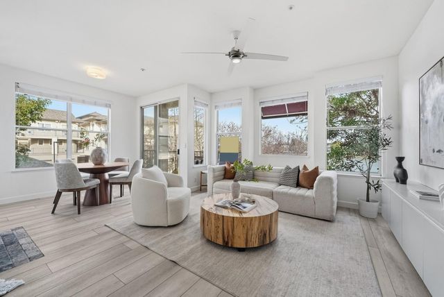 701 Baltic Circle 715, Redwood City, CA 94065