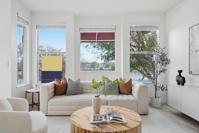 701 Baltic Circle 715, Redwood City, CA 94065