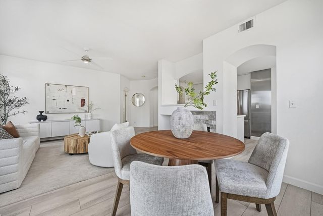 701 Baltic Circle 715, Redwood City, CA 94065