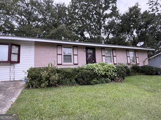 6779 Valley Hill Court, Riverdale, GA 30274