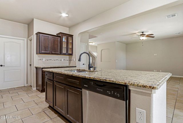 773 CHILLINGTON Road, Horizon City, TX 79928