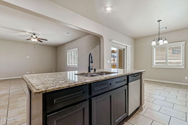 773 CHILLINGTON Road, Horizon City, TX 79928