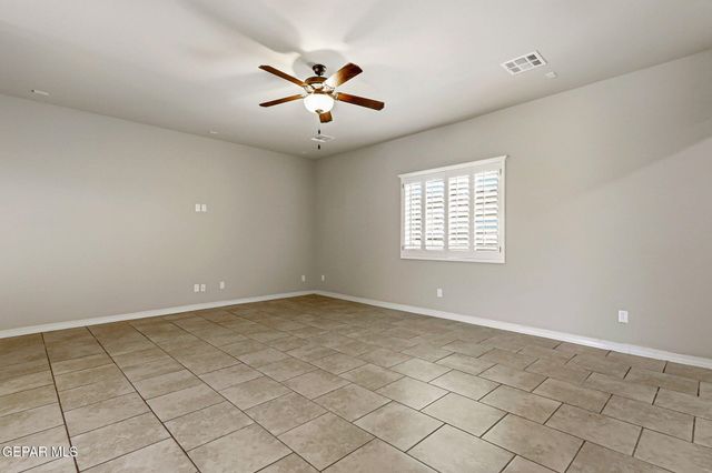 773 CHILLINGTON Road, Horizon City, TX 79928