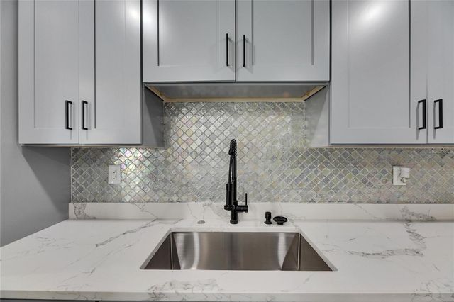 1025 APOLLO BEACH BOULEVARD 1, Apollo Beach, FL 33572
