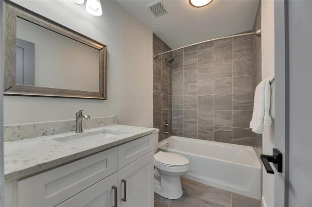 1025 APOLLO BEACH BOULEVARD 1, Apollo Beach, FL 33572