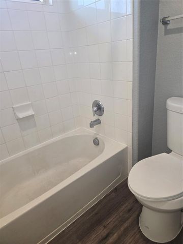 5210 Benton Drive, Pasadena, TX 77504