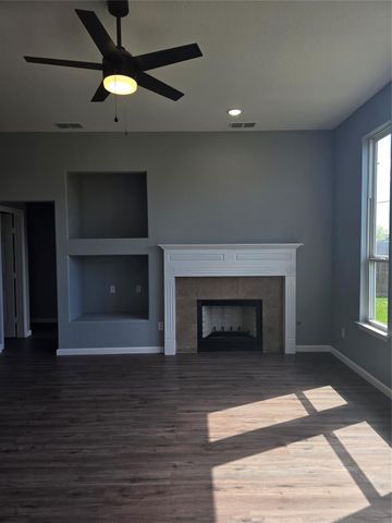 5210 Benton Drive, Pasadena, TX 77504