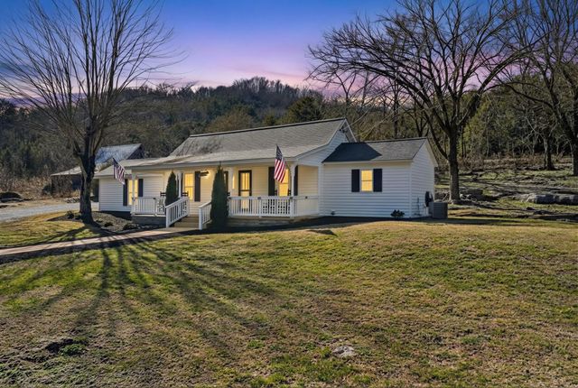 1700 Hannah Branch Rd, Liberty, TN 37095
