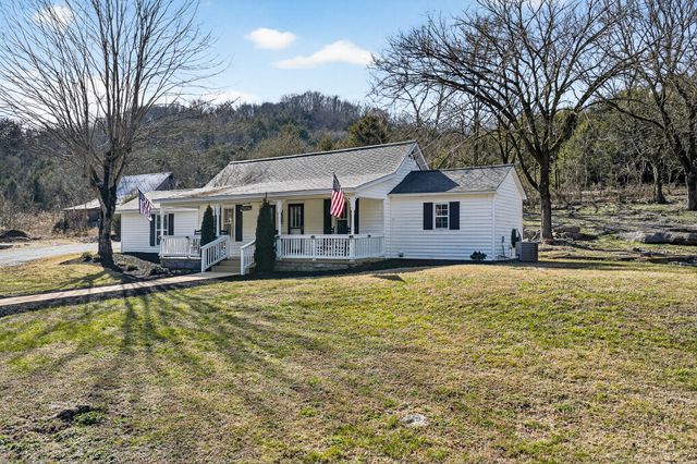 1700 Hannah Branch Rd, Liberty, TN 37095