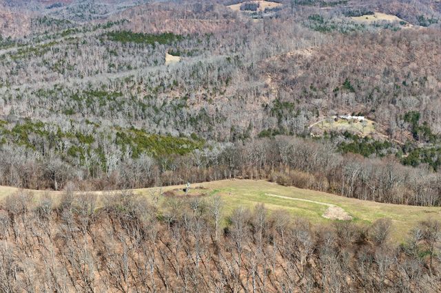 1700 Hannah Branch Rd, Liberty, TN 37095