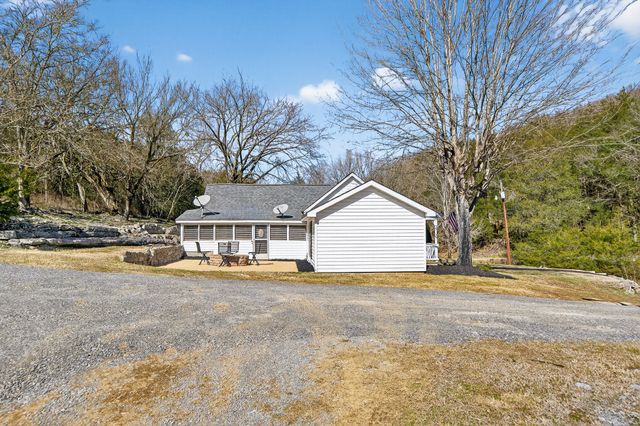 1700 Hannah Branch Rd, Liberty, TN 37095