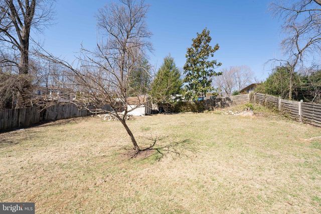 13710 ARCTIC AVE, Rockville, MD 20853