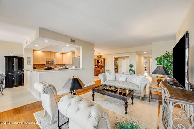 130 Warsteiner Way 203, Indialantic, FL 32903