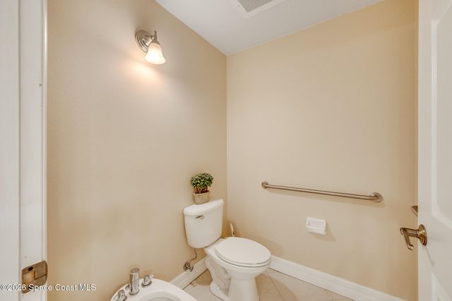 130 Warsteiner Way 203, Indialantic, FL 32903